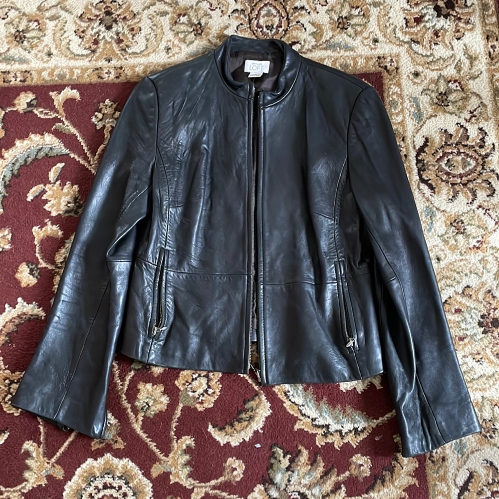 Ann Taylor LOFT leather jacket, Sz 6